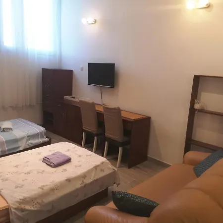 Studio Apartments سبليت