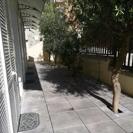 Studio Apartments شقة سبليت