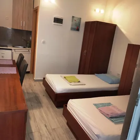 Studio Apartments شقة