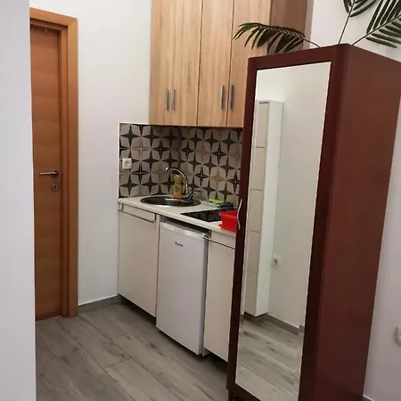 Studio Apartments شقة
