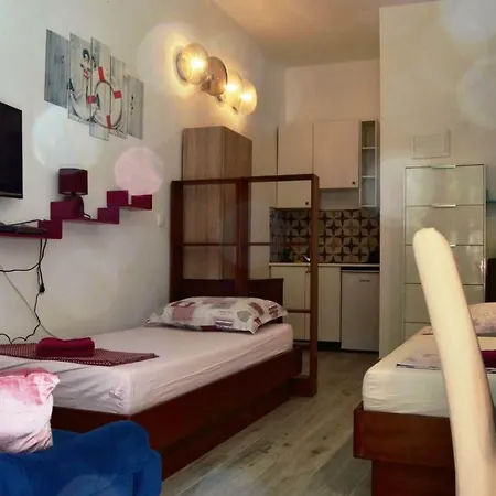 شقة Studio Apartments